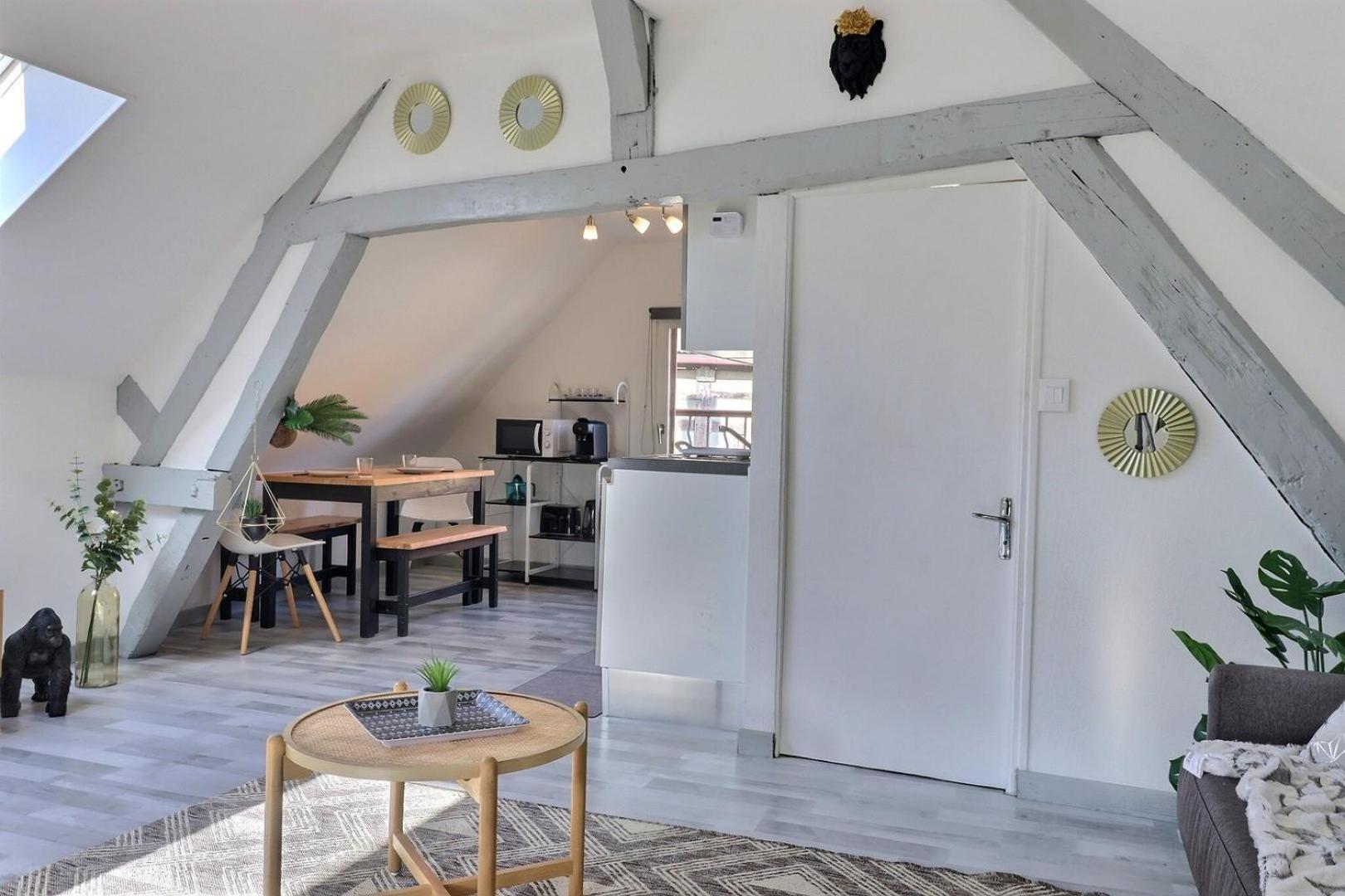 Downtown Apartment - Quiet And Cozy - Mon Groom Troyes Bagian luar foto