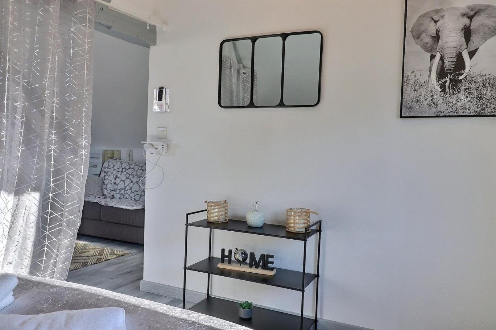 Downtown Apartment - Quiet And Cozy - Mon Groom Troyes Bagian luar foto